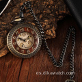 Reloj de bolsillo mecánico con esfera de números tallados en círculo de madera Vintage para hombre, cadena de reloj mecánica de bronce Steampunk hueca única